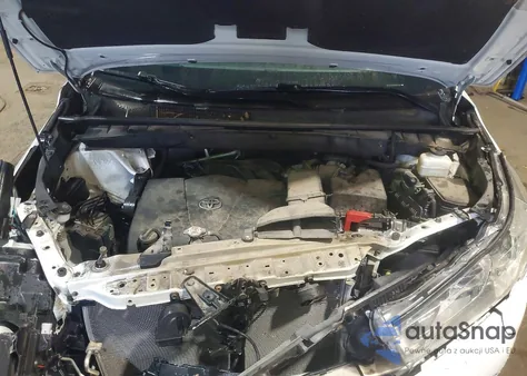 2019 Toyota Highlander Se z USA, uszkodzony, nr VIN 5TDJZRFH0KS621900